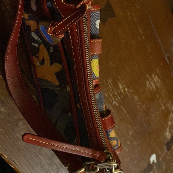 Purse - Picture 3 of 7